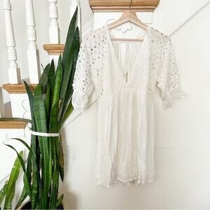 The Native One Women's White Plunging V-Neck Cotton Eyelet Mini Dress Size Small